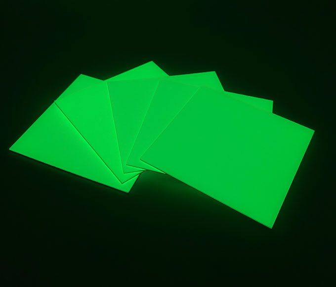 Photoluminescent-Aluminum-&-PVC-Sheets
