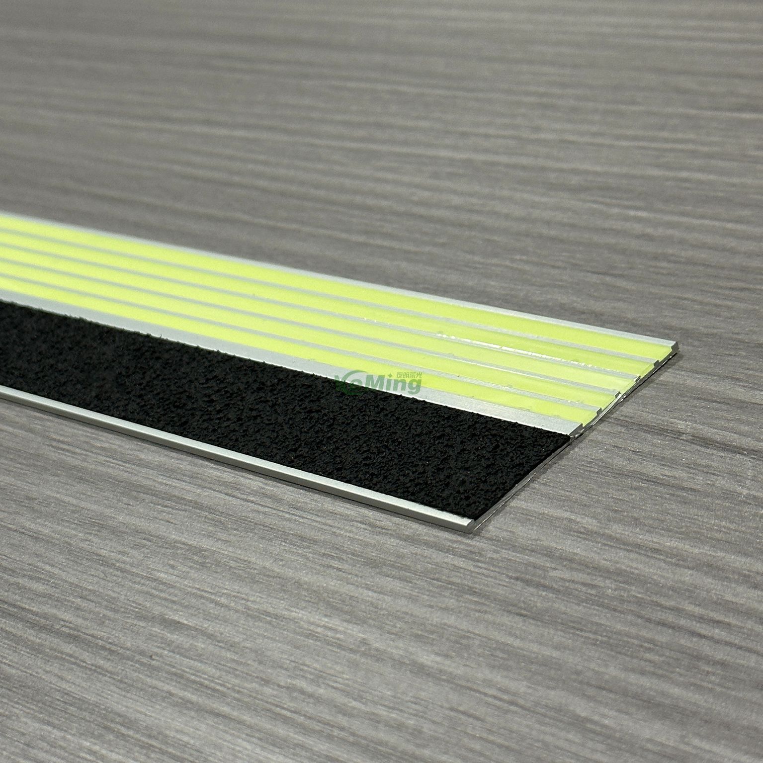 Black Aluminum Stair Nosing Glow in The Dark Strips for Stairs 