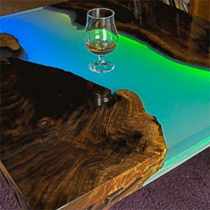 Glow-In-The-Dark-Resin